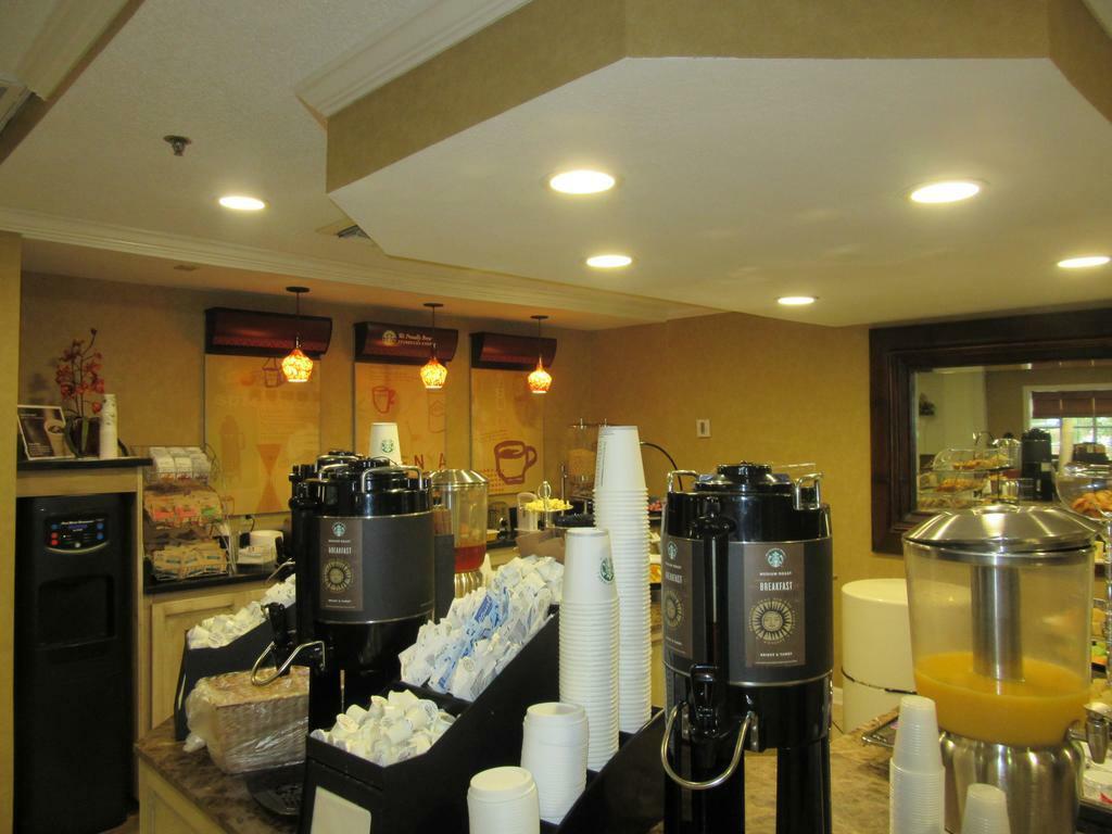 Palmera Inn And Suites Île de Hilton-Head Extérieur photo